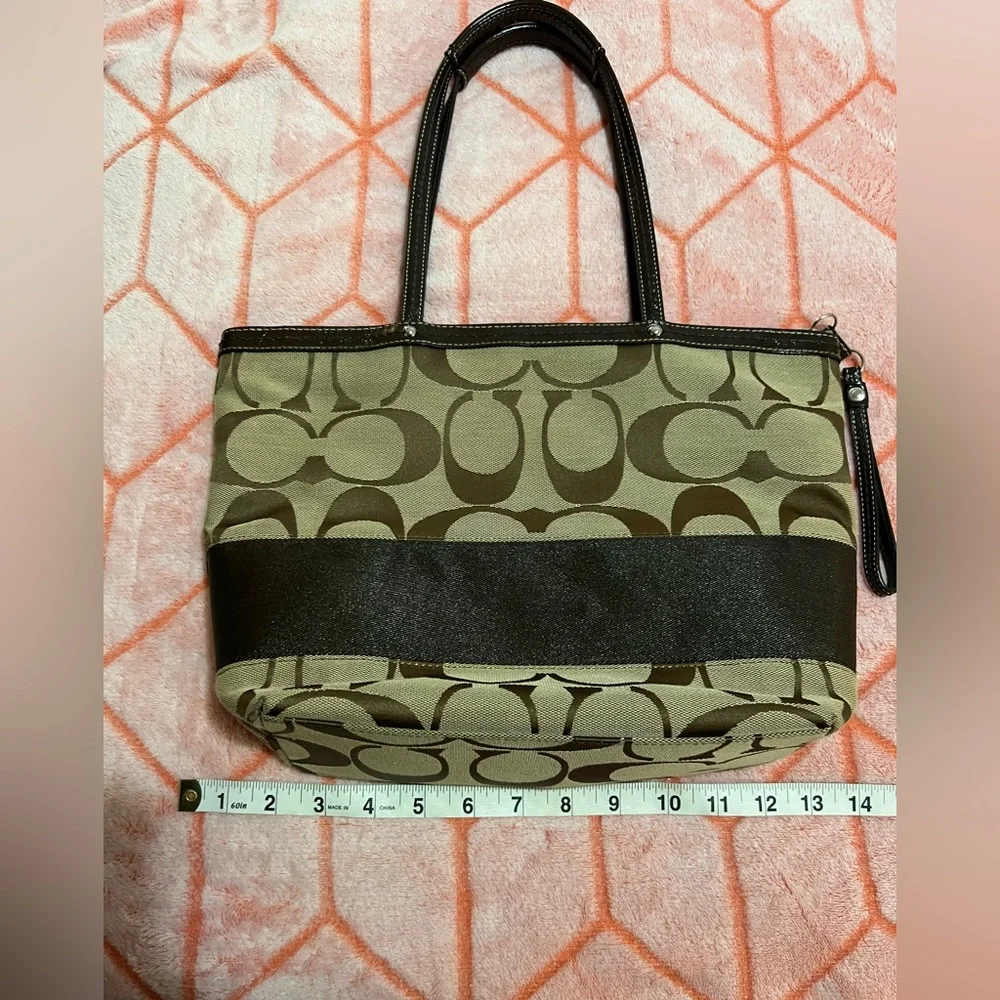 Coach Brown Signature Tote Bag ✨EUC✨ - Picture 3 of 10
